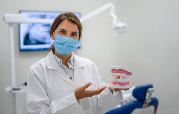 Best Emergency Dental Services for Seniors in Negaunee, MI