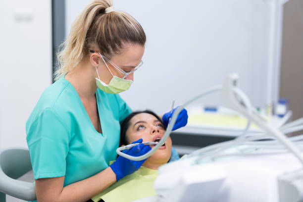 Best Emergency Dental Extractions in Negaunee, MI